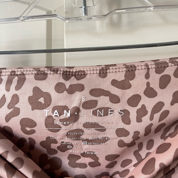 Sivan Ayla Tan Lines Pink Leopard Set, Size Small - Picture 3 of 6